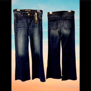 NWT Express Jeans Wide Leg Flare Mid Rise